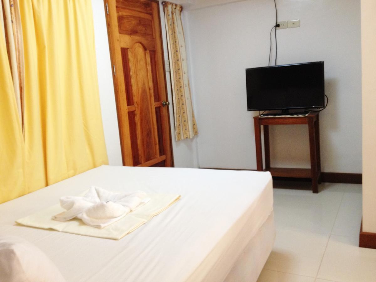 Peria Seafront Pensione Roxas  Exterior photo